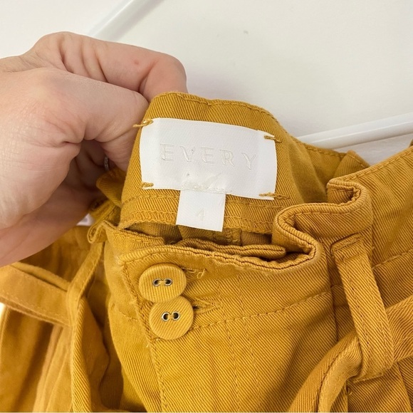 Every Paperbag Shorts Mustard Yellow Women’s Sz 4 Front Tie Cotton High Rise - Picture 8 of 10